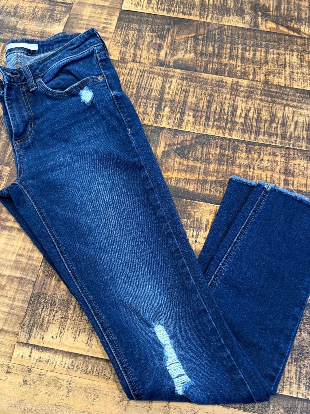 Lauren Conrad Slit Knees Skinny Size 4 Jeans